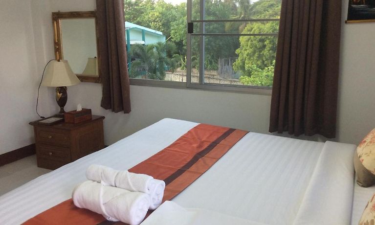 Saithong House Hotel Chiang Mai Rates From 38 Per Night - 